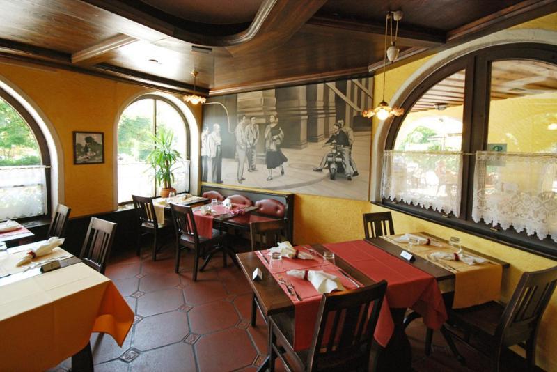 Hotel Walensee Trattoria Weesen Esterno foto